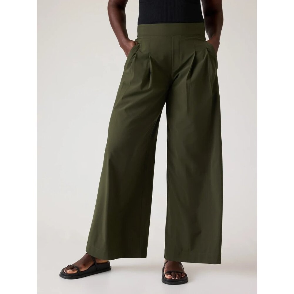 Athleta Brooklyn Heights Pleated Wide Leg Pant, Aspen Olive Green, size 10